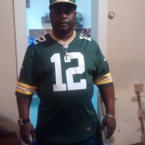 Meet your Posher, Glenn